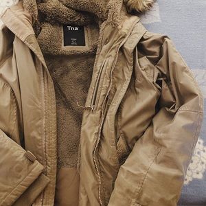 Aritzia TNA Summit Parka Taupe L